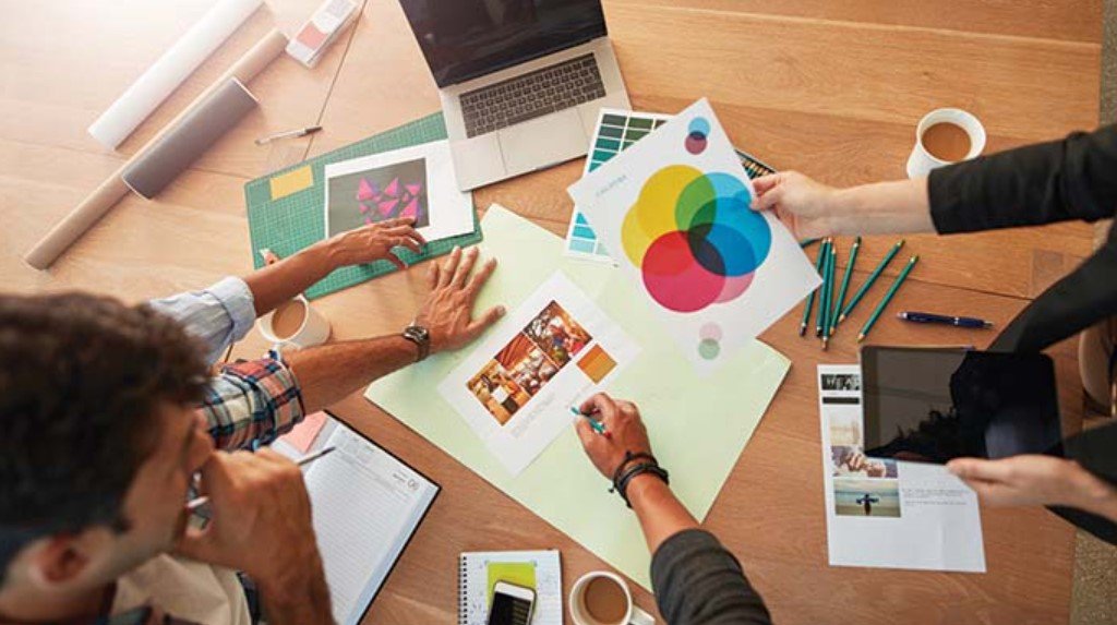 Top Reasons to Hire a Professional Branding Agency in 2024 Branding agency